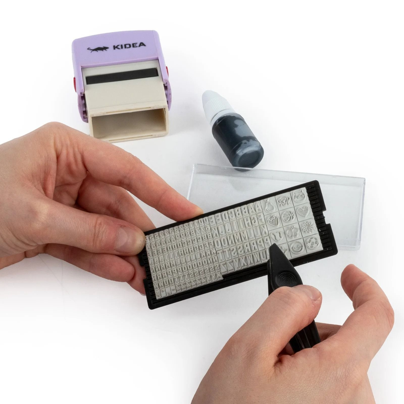 Stempel do tkanin z literkami Kidea STLIKA Derform